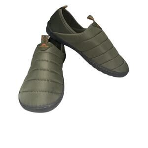 Ozark Trail Puffer Slippers Men's size 12 Water Repellant Memory Foam Camo Green